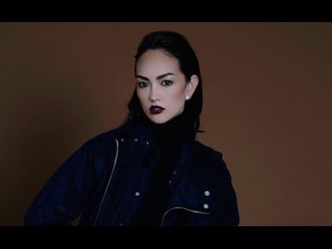 How to model by Jessica C I #legend